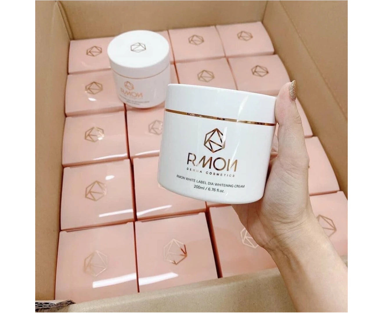 RMON WHITENING STEM CELL BODY CREAM